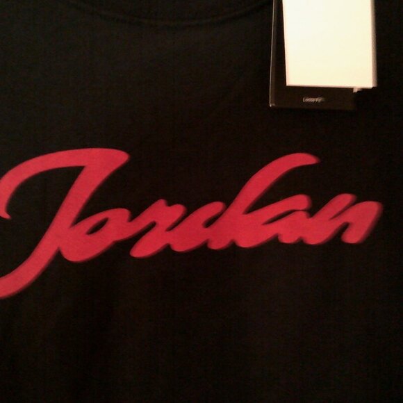 NEW AIR JORDAN "Jordan GFX Signature Tee" WOMEN'S BLACK T-SHIRT XL FV7200-010 - Picture 2 of 6